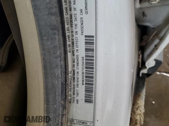 ✅ 2000 Volkswagen Passat • VIN: WVWUH23B7YE334348 • Lot: 65120385. Wystawiony na Copart z przebiegiem Nie podano. Bezpłatny archiwum sprzedaży aukcyjnych z USA i szczegółowy raport historii pojazdu na DreamBid. Zdjęcie 12.