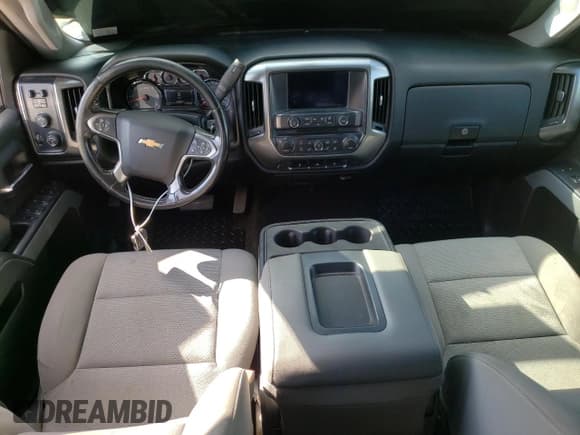 ✅ 2015 Chevrolet Silverado 2500HD LT • VIN: 1GC2KVEG2FZ533591 • Lot: 81406885. Wystawiony na Copart z przebiegiem 133 698 mil. Bezpłatny archiwum sprzedaży aukcyjnych z USA i szczegółowy raport historii pojazdu na DreamBid. Zdjęcie 8.