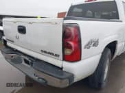 ✅ 2004 Chevrolet Silverado 1500 LS • VIN: 2GCEK13T341408143 • Lot: 43767693. Wystawiony na IAAI z przebiegiem Nie podano. Bezpłatny archiwum sprzedaży aukcyjnych z USA i szczegółowy raport historii pojazdu na DreamBid. Zdjęcie 20.