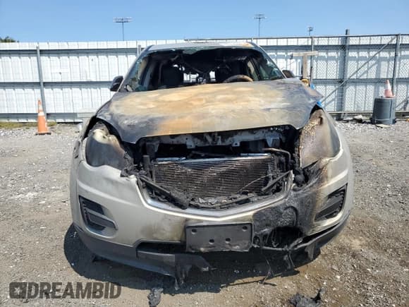 ✅ 2010 Chevrolet Equinox LS • VIN: 2CNFLCEW1A6238234 • Лот: 70514564. Опубликован ранее на Copart с пробегом Не указан. Бесплатный доступ к архиву аукционных продаж из США и подробный отчёт об истории автомобиля на DreamBid. Изображение 5.