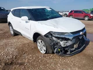 2022 Chevrolet Blazer LT with VIN 3GNKBCR41NS200189, listed as a IAAI auction lot 42720418 with 161,135 mi miles and . Bid and sale history available at DreamBid. Image 1.