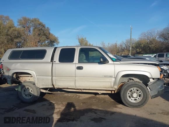 ✅ 2006 Chevrolet Silverado 2500HD LT1 • VIN: 1GCHK29U46E223538 • Лот: 43707009. Опубликован ранее на IAAI с пробегом 170 617 миль. Бесплатный доступ к архиву аукционных продаж из США и подробный отчёт об истории автомобиля на DreamBid. Изображение 14.