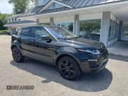 ✅ 2017 Land Rover Range Rover Evoque SE • VIN: SALVP2BG0HH181680 • Лот: 63519145. Опубликован ранее на Copart с пробегом 93 981 миль. Бесплатный доступ к архиву аукционных продаж из США и подробный отчёт об истории автомобиля на DreamBid. Изображение 1.