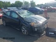 ✅ 2017 Ford Focus ST • VIN: 1FADP3L9XHL269132 • Лот: 42822176. Опубликован ранее на IAAI с пробегом 74 257 миль. Бесплатный доступ к архиву аукционных продаж из США и подробный отчёт об истории автомобиля на DreamBid. Изображение 1.