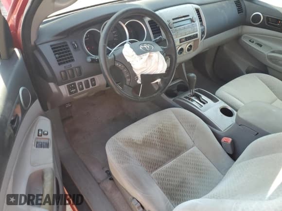 ✅ 2010 Toyota Tacoma • VIN: 5TETX4CN3AZ744832 • Лот: 80587695. Опубликован ранее на Copart с пробегом 77 833 миль. Бесплатный доступ к архиву аукционных продаж из США и подробный отчёт об истории автомобиля на DreamBid. Изображение 8.