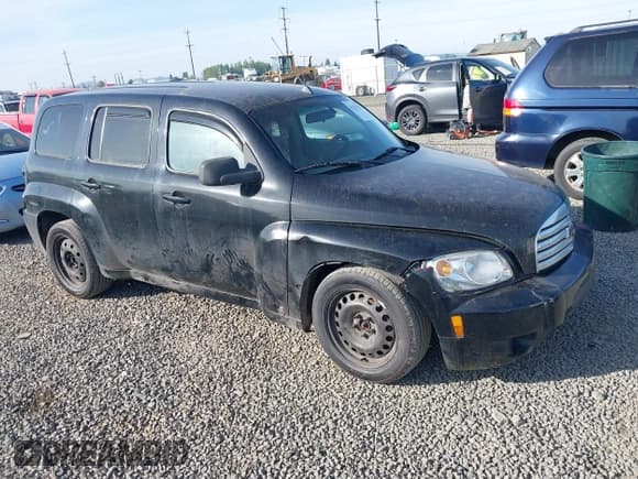 ✅ 2010 Chevrolet HHR LS • VIN: 3GNBAADB6AS529025 • Lot: 42121820. Listed on IAAI with 172,637 mi. Free auction sales archive from the USA and detailed vehicle history report at DreamBid. Image 1.