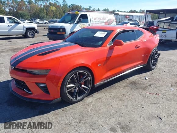 ✅ 2018 Chevrolet Camaro 2SS • VIN: 1G1FH1R71J0160147 • Лот: 43666666. Опубликован ранее на IAAI с пробегом 78 785 миль. Бесплатный доступ к архиву аукционных продаж из США и подробный отчёт об истории автомобиля на DreamBid. Изображение 2.