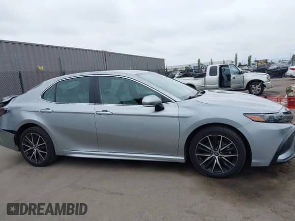 2022 Toyota Camry SE with VIN 4T1G11BK7NU054732, listed as a IAAI auction lot 42419158 with 46,356 mi miles and . Bid and sale history available at DreamBid. Image 13.