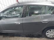 ✅ 2011 Honda Insight LX • VIN: JHMZE2H50BS008769 • Лот: 42848474. Опубликован ранее на IAAI с пробегом 146 162 миль. Бесплатный доступ к архиву аукционных продаж из США и подробный отчёт об истории автомобиля на DreamBid. Изображение 14.