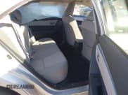 ✅ 2015 Toyota Corolla LE • VIN: 2T1BURHE7FC326944 • Lot: 43392623. Wystawiony na IAAI z przebiegiem 83 338 mil. Bezpłatny archiwum sprzedaży aukcyjnych z USA i szczegółowy raport historii pojazdu na DreamBid. Zdjęcie 8.