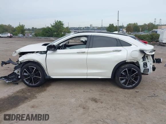 ✅ 2022 Infiniti QX55 Luxe • VIN: 3PCAJ5J33NF101839 • Lot: 43339900. Wystawiony na IAAI z przebiegiem 15 121 mil. Bezpłatny archiwum sprzedaży aukcyjnych z USA i szczegółowy raport historii pojazdu na DreamBid. Zdjęcie 15.