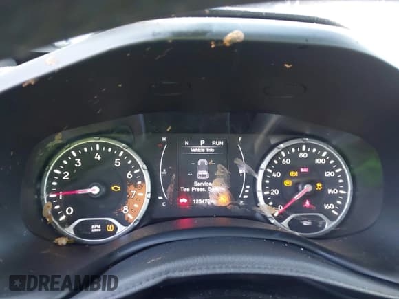 ✅ 2018 Jeep Renegade Altitude • VIN: ZACCJABB0JPJ20498 • Лот: 43573272. Опубликован ранее на IAAI с пробегом 123 470 миль. Бесплатный доступ к архиву аукционных продаж из США и подробный отчёт об истории автомобиля на DreamBid. Изображение 7.