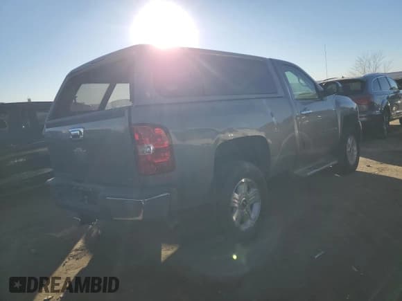 ✅ 2008 Chevrolet Silverado 1500 1LT • VIN: 1GCEK14J08Z129503 • Lot: 81524254. Listed on Copart with 60,310 mi. Free auction sales archive from the USA and detailed vehicle history report at DreamBid. Image 3.
