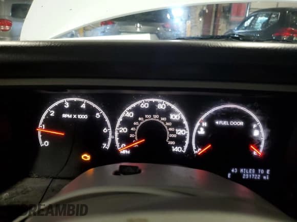 ✅ 2005 Lincoln Navigator Luxury • VIN: 5LMFU28585LJ11727 • Lot: 66579875. Wystawiony na Copart z przebiegiem 231 722 mil. Bezpłatny archiwum sprzedaży aukcyjnych z USA i szczegółowy raport historii pojazdu na DreamBid. Zdjęcie 9.