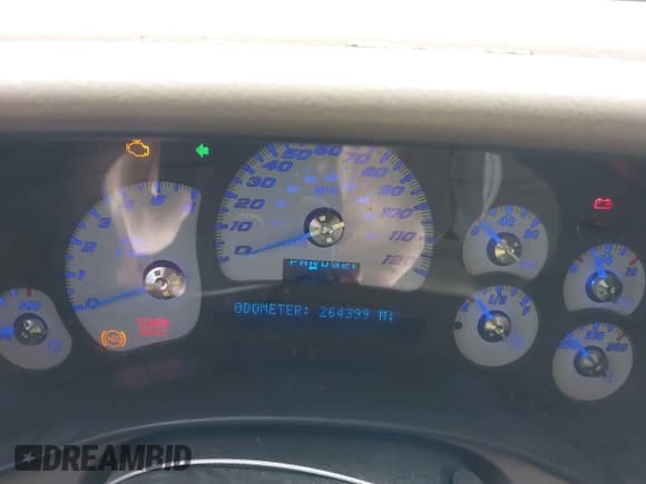 ✅ 2004 Chevrolet Suburban Z71 • VIN: 3GNFK16Z14G223768 • Лот: 41200734. Опубликован ранее на IAAI с пробегом 264 399 миль. Бесплатный доступ к архиву аукционных продаж из США и подробный отчёт об истории автомобиля на DreamBid. Изображение 7.