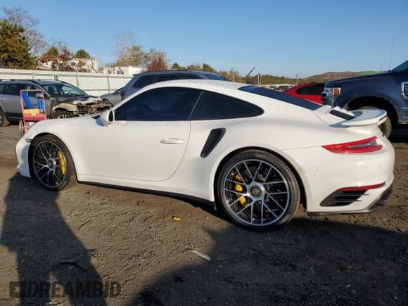 ✅ 2018 Porsche 911 Turbo • VIN: WP0AD2A91JS156233 • Lot: 75601324. Listed on Copart with 13,202 mi. Free auction sales archive from the USA and detailed vehicle history report at DreamBid. Image 2.