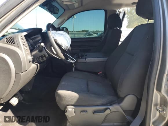 ✅ 2012 Chevrolet Silverado 1500 LT • VIN: 1GCPKSE7XCF177053 • Lot: 82505545. Listed on Copart with 159,102 mi. Free auction sales archive from the USA and detailed vehicle history report at DreamBid. Image 7.