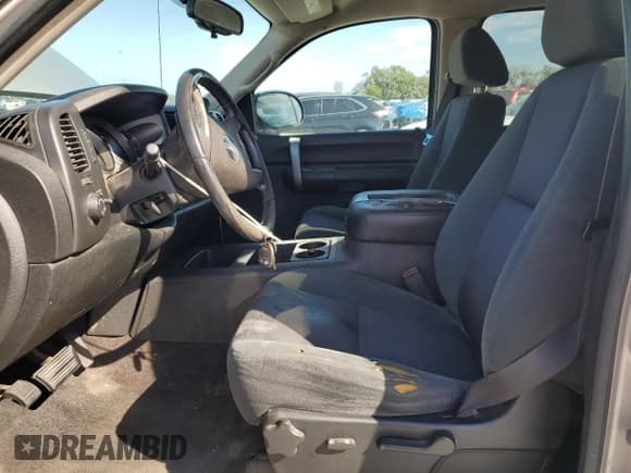 ✅ 2009 GMC Sierra 1500 SLE • VIN: 3GTEC23079G220510 • Лот: 90747625. Опубликован ранее на Copart с пробегом 228 197 миль. Бесплатный доступ к архиву аукционных продаж из США и подробный отчёт об истории автомобиля на DreamBid. Изображение 7.