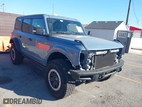 ✅ 2024 Ford Bronco Badlands • VIN: 1FMEE9BP2RLA65347 • Lot: 43566465. Listed on IAAI with 12,955 mi. Free auction sales archive from the USA and detailed vehicle history report at DreamBid. Image 1.
