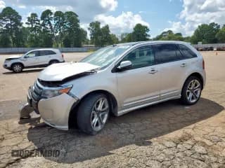 ✅ 2013 Ford Edge Sport • VIN: 2FMDK3AK8DBE33403 • Lot: 83871695. Wystawiony na Copart z przebiegiem 230 510 mil. Bezpłatny archiwum sprzedaży aukcyjnych z USA i szczegółowy raport historii pojazdu na DreamBid. Zdjęcie 1.