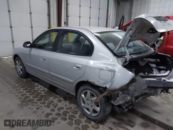 ✅ 2006 Hyundai Elantra GLS • VIN: KMHDN46D16U372030 • Lot: 41357636. Wystawiony na IAAI z przebiegiem 136 468 mil. Bezpłatny archiwum sprzedaży aukcyjnych z USA i szczegółowy raport historii pojazdu na DreamBid. Zdjęcie 3.