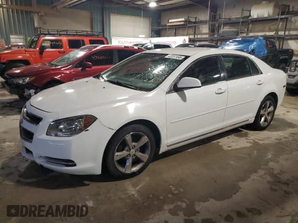 ✅ 2011 Chevrolet Malibu 1LT • VIN: 1G1ZC5E16BF225416 • Lot: 43257495. Wystawiony na Copart z przebiegiem 101 649 mil. Bezpłatny archiwum sprzedaży aukcyjnych z USA i szczegółowy raport historii pojazdu na DreamBid. Zdjęcie 1.
