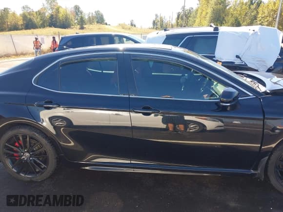 ✅ 2021 Toyota Camry XSE • VIN: 4T1K61AK9MU412621 • Lot: 43459893. Listed on IAAI with 181,705 mi. Free auction sales archive from the USA and detailed vehicle history report at DreamBid. Image 14.