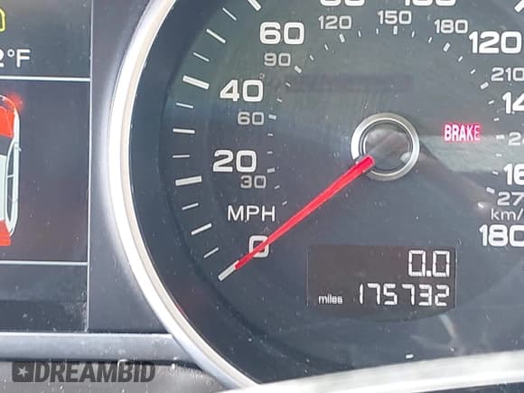 ✅ 2013 Audi Q7 S line Prestige • VIN: WA1DGAFE1DD004993 • Lot: 42993421. Listed on IAAI with 175,732 mi. Free auction sales archive from the USA and detailed vehicle history report at DreamBid. Image 15.