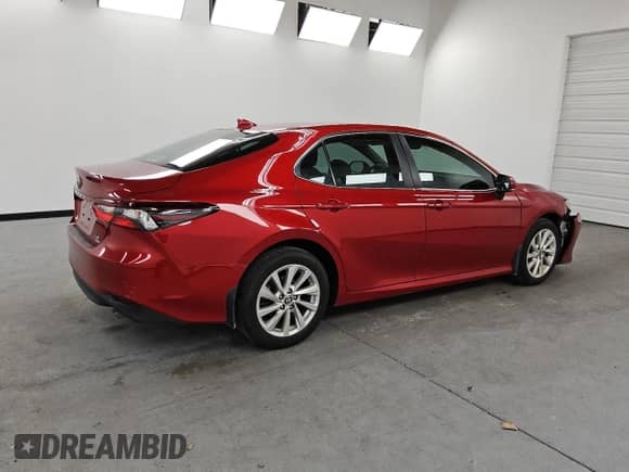 2023 Toyota Camry LE с VIN 4T1C11BK2PU094721, выставлен на аукционе Copart как лот 84912785 с пробегом 17 705 миль миль и Чистый • Clean title. История ставок и продаж доступна на DreamBid. Изображение 3.