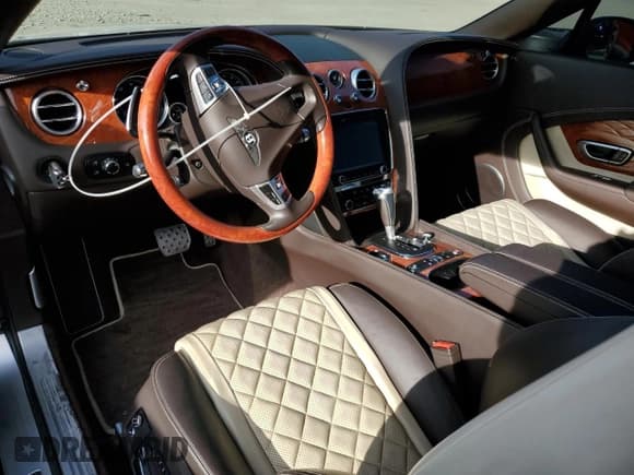 ✅ 2016 Bentley Continental GT S • VIN: SCBGH3ZA8GC056834 • Lot: 50158875. Wystawiony na Copart z przebiegiem 15 134 mil. Bezpłatny archiwum sprzedaży aukcyjnych z USA i szczegółowy raport historii pojazdu na DreamBid. Zdjęcie 8.