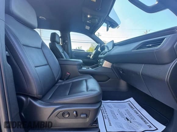 ✅ 2021 Chevrolet Suburban LT • VIN: 1GNSCCKD2MR303016 • Лот: 61634185. Опубликован ранее на Copart с пробегом 244 286 миль. Бесплатный доступ к архиву аукционных продаж из США и подробный отчёт об истории автомобиля на DreamBid. Изображение 5.