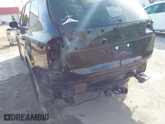 ✅ 2022 Kia Telluride SX • VIN: 5XYP5DHC8NG323378 • Лот: 43834473. Опубликован ранее на IAAI с пробегом 60 450 миль. Бесплатный доступ к архиву аукционных продаж из США и подробный отчёт об истории автомобиля на DreamBid. Изображение 17.