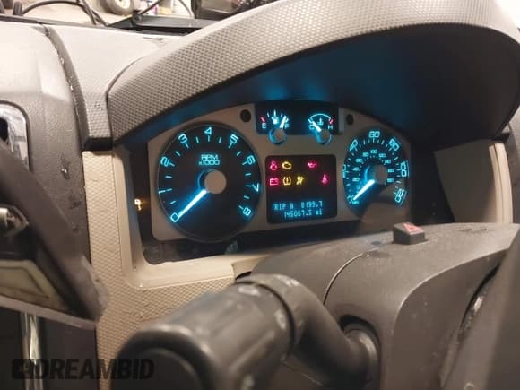 ✅ 2010 Mercury Mariner Premier • VIN: 4M2CN8H75AKJ19578 • Lot: 43813712. Listed on IAAI with 145,067 mi. Free auction sales archive from the USA and detailed vehicle history report at DreamBid. Image 7.