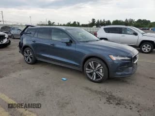 ✅ 2024 Volvo V60 Plus • VIN: YV4L12WY0R2137912 • Lot: 61789334. Wystawiony na Copart z przebiegiem 776 mil. Bezpłatny archiwum sprzedaży aukcyjnych z USA i szczegółowy raport historii pojazdu na DreamBid. Zdjęcie 4.