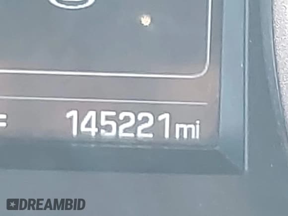 ✅ 2018 Hyundai Santa Fe 2.4L • VIN: 5NMZTDLB6JH107445 • Лот: 43616709. Опубликован ранее на IAAI с пробегом 145 221 миль. Бесплатный доступ к архиву аукционных продаж из США и подробный отчёт об истории автомобиля на DreamBid. Изображение 15.