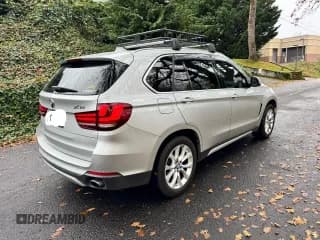 ✅ 2015 BMW X5 xDrive35i • VIN: 5UXKR0C56F0P09402 • Лот: 93360155. Опубликован ранее на Copart с пробегом 180 095 миль. Бесплатный доступ к архиву аукционных продаж из США и подробный отчёт об истории автомобиля на DreamBid. Изображение 4.