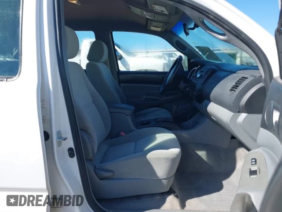 ✅ 2006 Toyota Tacoma • VIN: 3TMMU52N06M002199 • Лот: 41622522. Опубликован ранее на IAAI с пробегом 181 818 миль. Бесплатный доступ к архиву аукционных продаж из США и подробный отчёт об истории автомобиля на DreamBid. Изображение 5.