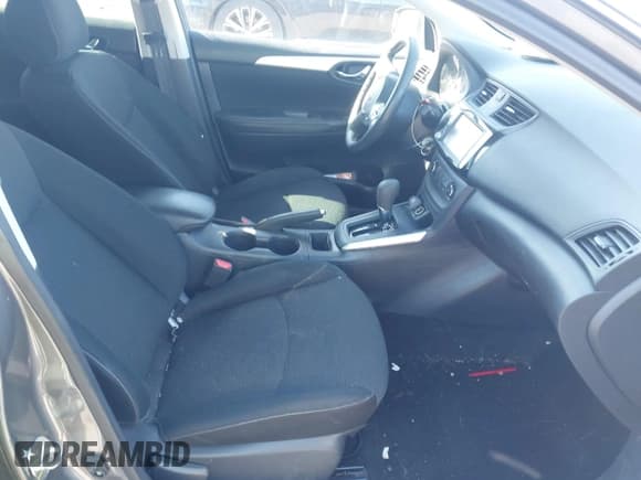 ✅ 2019 Nissan Sentra SV • VIN: 3N1AB7AP1KY245582 • Лот: 43660594. Опубликован ранее на IAAI с пробегом 78 578 миль. Бесплатный доступ к архиву аукционных продаж из США и подробный отчёт об истории автомобиля на DreamBid. Изображение 5.