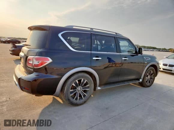 ✅ 2017 Nissan Armada Platinum • VIN: JN8AY2NF8H9302637 • Лот: 70428085. Опубликован ранее на Copart с пробегом 155 306 миль. Бесплатный доступ к архиву аукционных продаж из США и подробный отчёт об истории автомобиля на DreamBid. Изображение 3.