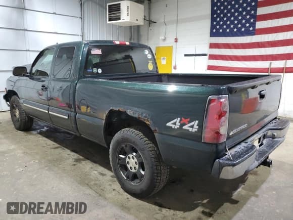 ✅ 2006 Chevrolet Silverado 1500 LT1 • VIN: 1GCEK19B96Z193537 • Lot: 83853725. Wystawiony na Copart z przebiegiem 207 170 mil. Bezpłatny archiwum sprzedaży aukcyjnych z USA i szczegółowy raport historii pojazdu na DreamBid. Zdjęcie 2.