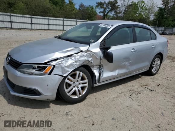 ✅ 2012 Volkswagen Jetta S • VIN: 3VW1K7AJ3CM353619 • Lot: 53984285. Listed on Copart with 132,382 mi. Free auction sales archive from the USA and detailed vehicle history report at DreamBid. Image 1.