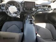 ✅ 2021 Toyota Camry Hybrid LE • VIN: 4T1C31AK5MU025786 • Лот: 84259505. Опубликован ранее на Copart с пробегом Не указан. Бесплатный доступ к архиву аукционных продаж из США и подробный отчёт об истории автомобиля на DreamBid. Изображение 7.