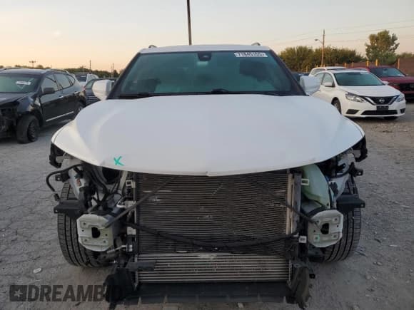 ✅ 2022 Chevrolet Blazer LT • VIN: 3GNKBCR48NS133266 • Lot: 71845155. Wystawiony na Copart z przebiegiem 57 842 mil. Bezpłatny archiwum sprzedaży aukcyjnych z USA i szczegółowy raport historii pojazdu na DreamBid. Zdjęcie 5.