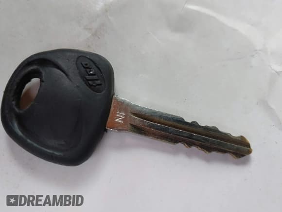 ✅ 2009 Hyundai Sonata GLS • VIN: 5NPET46C29H438041 • Лот: 43440970. Опубликован ранее на IAAI с пробегом 154 387 миль. Бесплатный доступ к архиву аукционных продаж из США и подробный отчёт об истории автомобиля на DreamBid. Изображение 11.