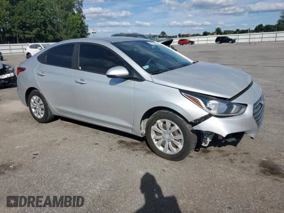 2019 Hyundai Accent SEL z VIN 3KPC24A38KE073537, wystawiony jako Copart lot #71301585 z przebiegiem 100 350 mil mil oraz Szkoda całkowita • Salvage title. Historia ofert i sprzedaży dostępna na DreamBid. Obrazek 4.