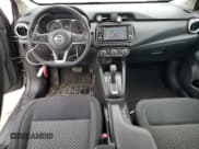 ✅ 2020 Nissan Versa S • VIN: 3N1CN8DV3LL838245 • Lot: 91625295. Wystawiony na Copart z przebiegiem 60 304 mil. Bezpłatny archiwum sprzedaży aukcyjnych z USA i szczegółowy raport historii pojazdu na DreamBid. Zdjęcie 8.