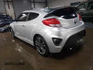 ✅ 2016 Hyundai Veloster Turbo R-Spec • VIN: KMHTC6AE8GU266107 • Lot: 85301674. Wystawiony na Copart z przebiegiem 93 896 mil. Bezpłatny archiwum sprzedaży aukcyjnych z USA i szczegółowy raport historii pojazdu na DreamBid. Zdjęcie 2.