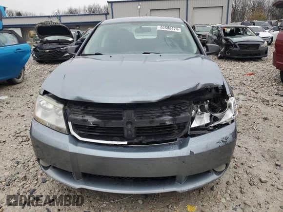 ✅ 2009 Dodge Avenger SXT • VIN: 1B3LC56B29N546326 • Lot: 80508474. Wystawiony na Copart z przebiegiem 137 417 mil. Bezpłatny archiwum sprzedaży aukcyjnych z USA i szczegółowy raport historii pojazdu na DreamBid. Zdjęcie 5.