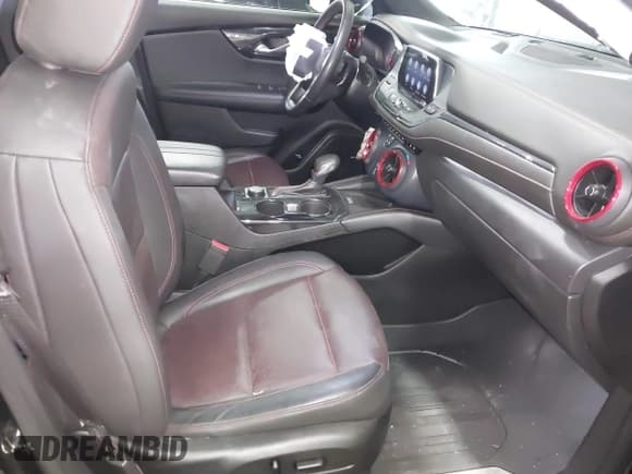 ✅ 2020 Chevrolet Blazer RS • VIN: 3GNKBKRS5LS702645 • Lot: 42589833. Listed on IAAI with 58,994 mi. Free auction sales archive from the USA and detailed vehicle history report at DreamBid. Image 5.