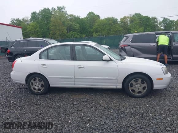 ✅ 2003 Hyundai Elantra GLS • VIN: KMHDN45D33U642081 • Lot: 42242705. Wystawiony na IAAI z przebiegiem 162 234 mil. Bezpłatny archiwum sprzedaży aukcyjnych z USA i szczegółowy raport historii pojazdu na DreamBid. Zdjęcie 13.